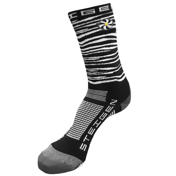 Steigen Three Quarter Length Running Socks (13 Colours) | Zebra-three-quarter