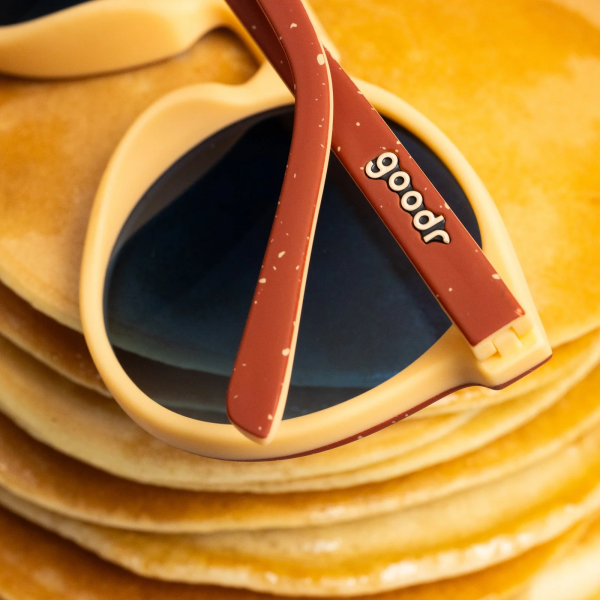 Goodr Circle G – Pancake Sticky Icky | 2_PancakeStickyIcky_Lifestyle