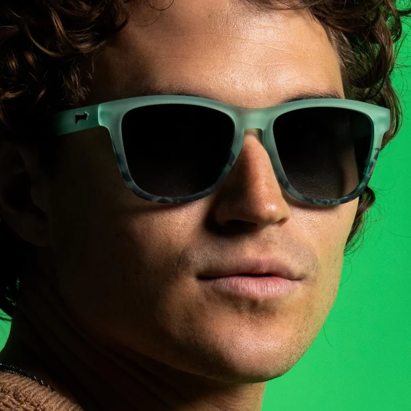 Goodr OGs – Earth Shattering Shades | 2_EarthShatteringShades_Lifestyle