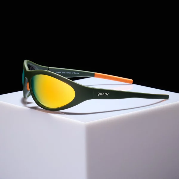 Goodr Bug Gs - Grass Stain Hall Of Fame | 2_Lifestyle_8bf22761-3dfe-479e-abc8-99ae02764ed02
