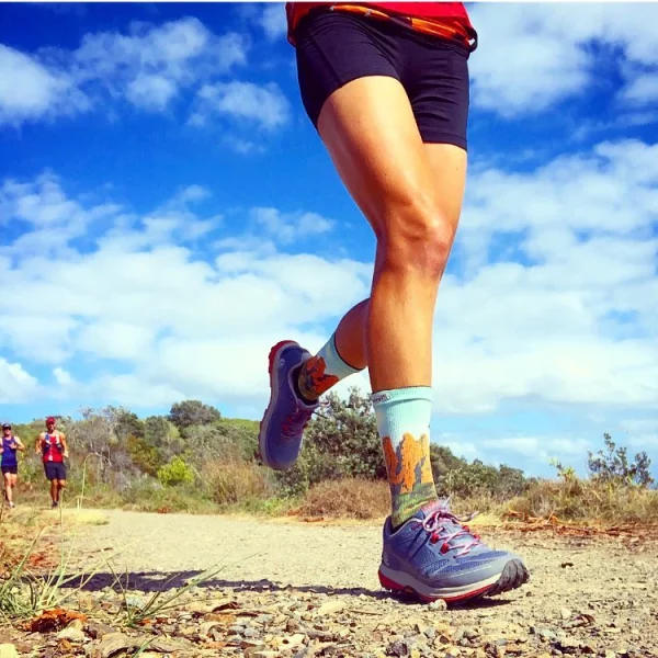 Injinji TRAIL Womens Specific Midweight Crew Australiana | injinjipp_1553245423_2005090394354529324_1491950656_2048x
